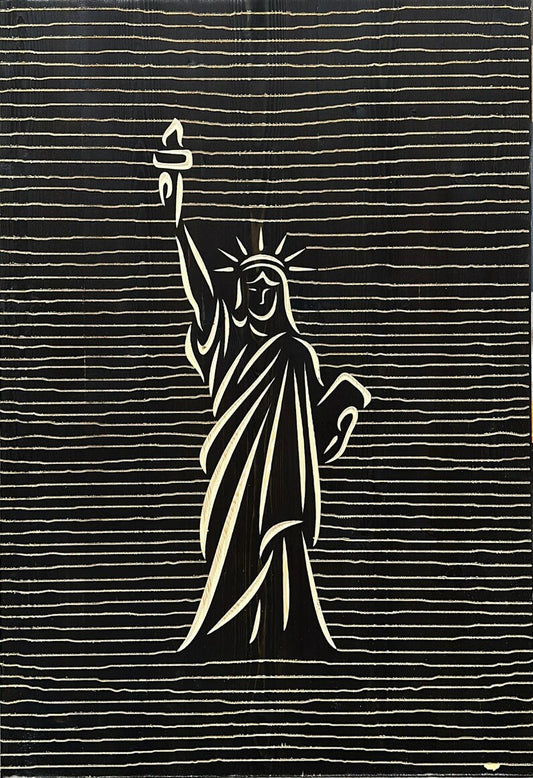 Wooden Statue of Liberty Decor – 3D Line Art Engraving - Wood Wall Hanging Decor