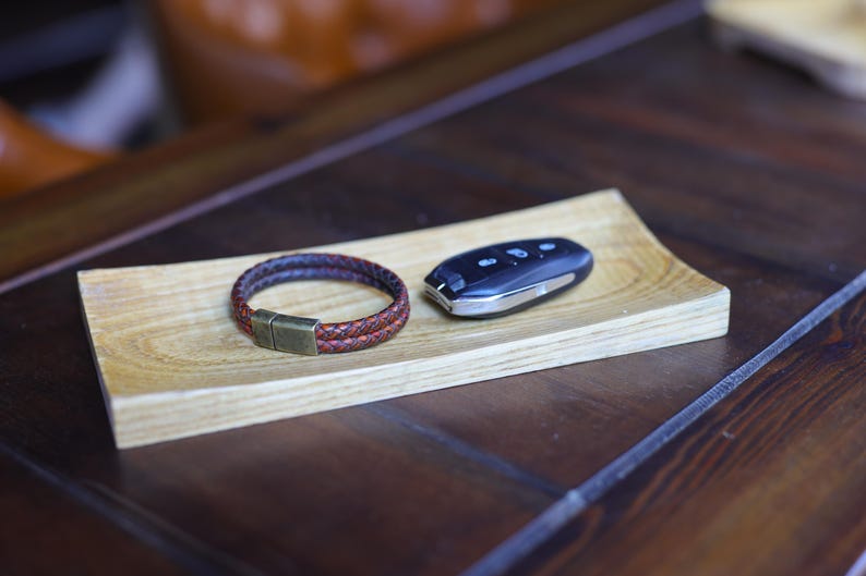 2 Pieces 3d Carved Multi-Purpose Wooden Tray, Chesnut Wood Tray