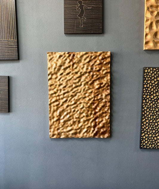 3D Carved Chestnut Wood Wall Art: Asymmetric Ripple Design