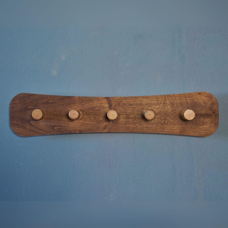 Wooden Wall Coat Rack – Double-Sided Detachable Hooks, Modern Rustic Entryway Organizer, Two-Color Option